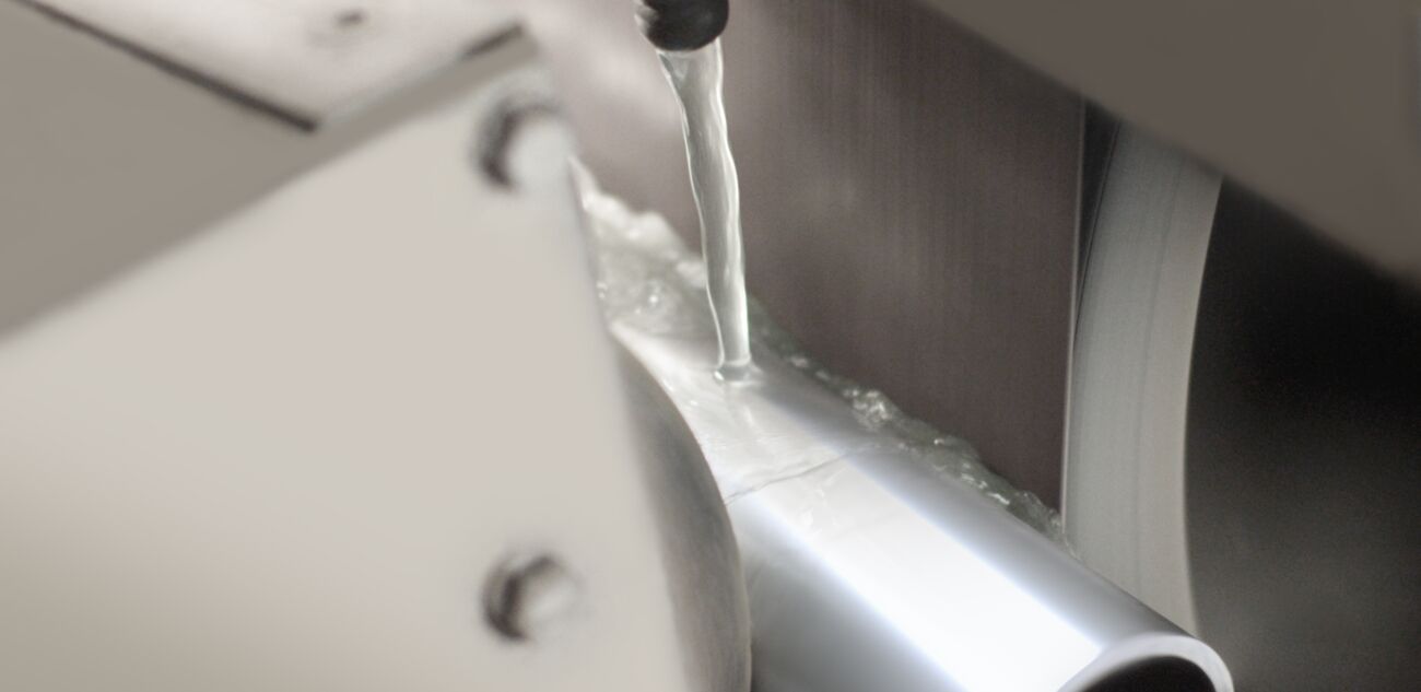 Grinding and polishing in a single step